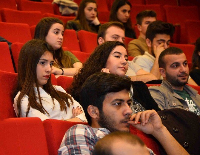 Berrak Kutsoy: "Girişimci, İnsan Yaşamına Dokunan Kişidir"