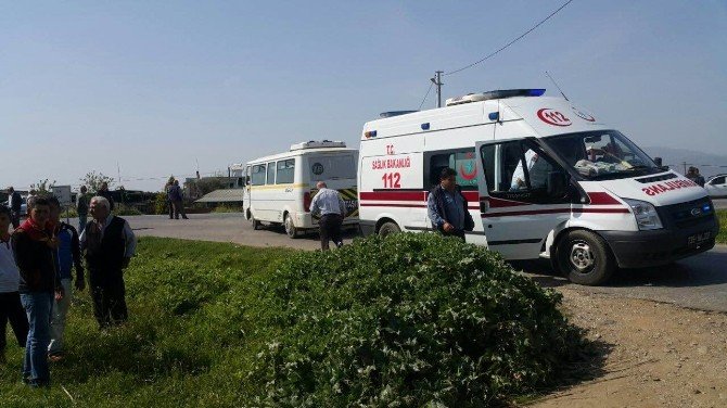 İzmir’de Faciadan Dönüldü: 21’i Öğrenci 24 Yaralı