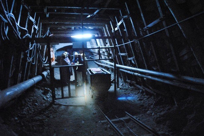Amasyalı Madenciler 2 Haftadır Eylemde