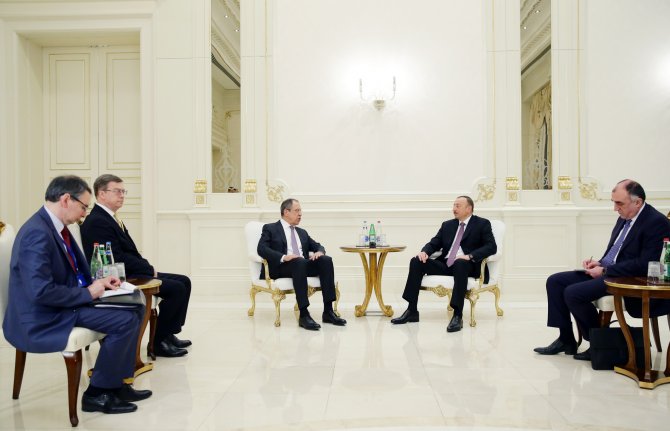 Rusya Dışişleri Bakanı Sergey Lavrov Bakü'de