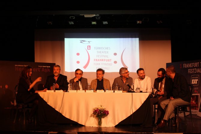 Türk tiyatrosu Almanya’da 'perde' diyecek