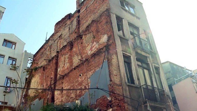 Beyoğlu’nda Tarihi Binalara Basit Tadilat İzni Almak Artık Çok Kolay