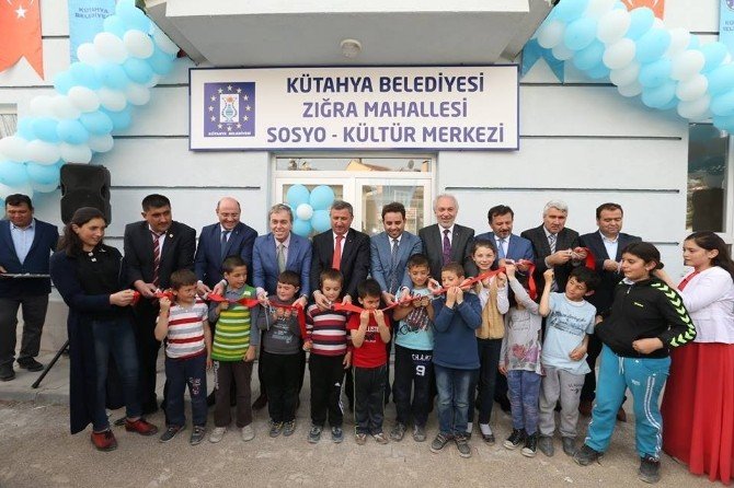 Kütahya Belediyesi’nden Zığra Ve İkizhüyük Mahallelerine Sosyo-kültür Merkezi