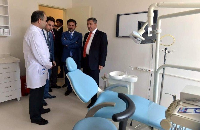 DPÜ Diş Hekimliği Fakültesi Poliklinikleri Açıldı