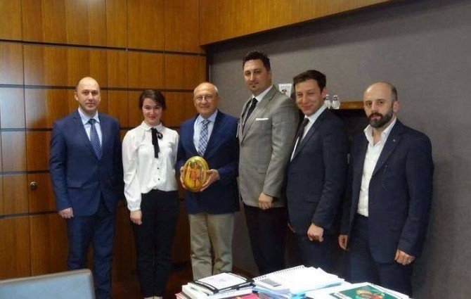 Eskişehir Kuzey Kafkas Kültür Ve Dayanışma Derneği’nden Vekillere Ziyaret