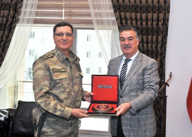 Korgeneral İbrahim Yaşar, Vali Al’ı Ziyaret Etti