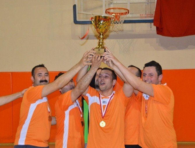 1. Futsal Personel Turnuvası Ödül Töreni
