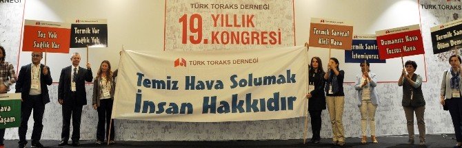 Türk Toraks Kongresinde Farkındalık Mitingi
