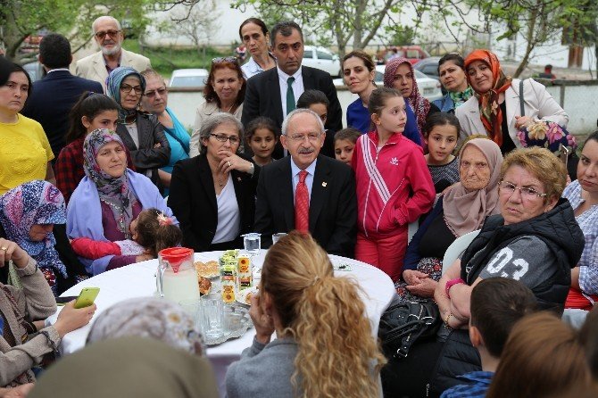 Kılıçdaroğlu, Bayanlarla Sohbet Etti
