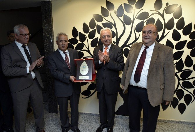 İzmir’i Yıldızlaştıracak Dev Proje İçin 2.5 Milyon Liralık Bağış