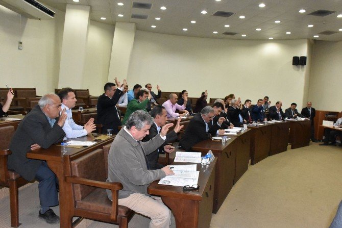 Nazilli Belediye Meclisi, 2015 Faaliyet Raporunu Görüştü