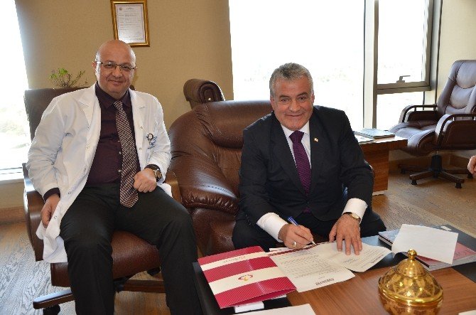 Safranbolu Kızılay Şubesi İle Özel Medikar Hastanesi Arasında Sağlık Sözleşmesi İmzalandı