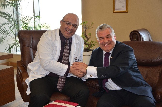 Safranbolu Kızılay Şubesi İle Özel Medikar Hastanesi Arasında Sağlık Sözleşmesi İmzalandı