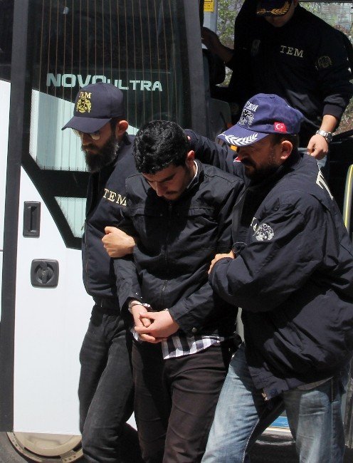 Bolu’da PKK Operasyonunda 7 Kişi Gözaltına Alındı