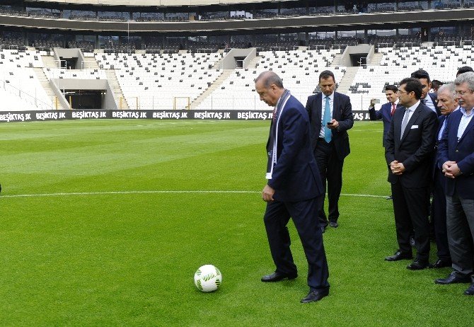 Cumhurbaşkanı Erdoğan, Vodafone Arena’nın Açılışını Yaptı