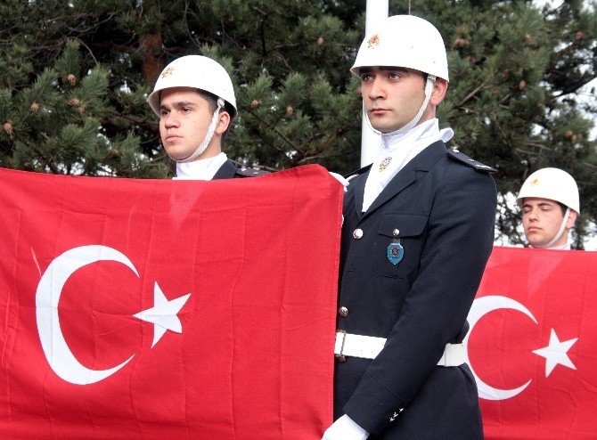 Erzurum’da 10 Nisan Polis Haftası