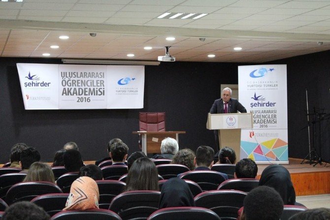 Erzurum Uluslararası Öğrenciler Akademisi Başladı