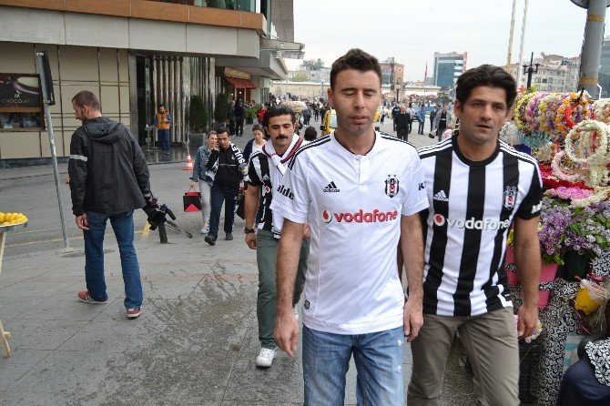 Taksim’deki Maç Trafiği Taraftarlara Zor Anlar Yaşattı
