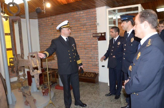 Donanma Komutanlığı’ndan Polis Haftasına Özel Faaliyet