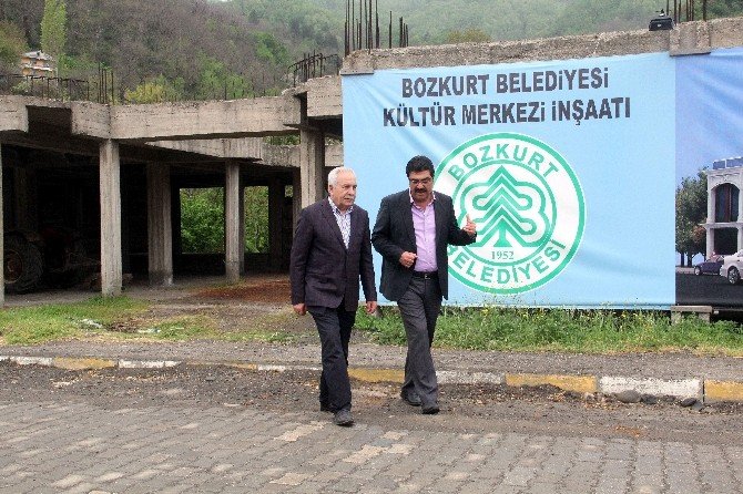Eski Bakan Başesgioğlu, Bozkurt’u Ziyaret Etti