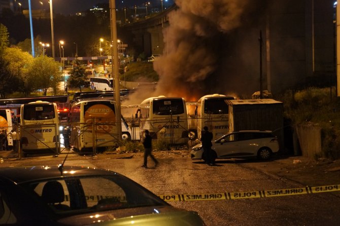 İstanbul Otogarı'nda korkutan yangın