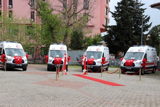 Yalova’ya 4 Yeni Ambulans