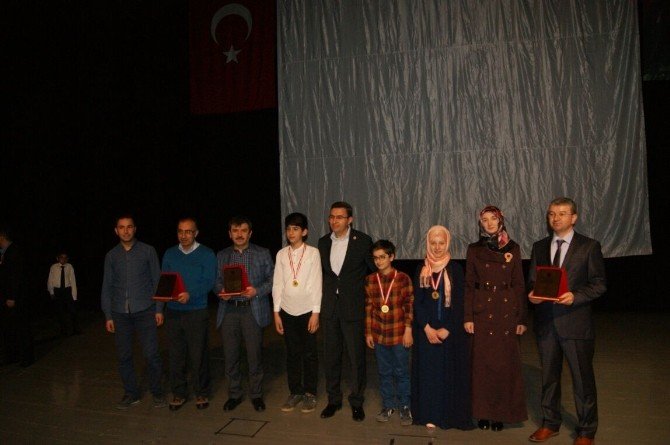 Zonguldak Aihl Ortaokulu Ödül Serisine Yenilerini Ekledi