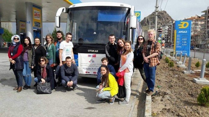Afyonkarahisar’a Misafir Olarak Gelen Slovakya’lı Gençler Kentten Ayrıldı