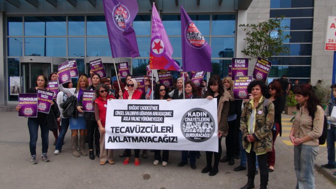 Kadıköy'de tecavüze uğrayan genç kızın avukatı: Buna değer mi?
