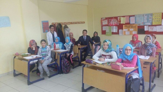 AK Parti Kütahya Milletvekili İshak Gazel, Ahteri İmam Hatip Ortaokulu’nu Ziyaret Etti