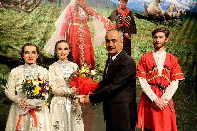 Sivas’ta ’Kafkaslardan Anadolu’ya’ Adlı Program Düzenlendi