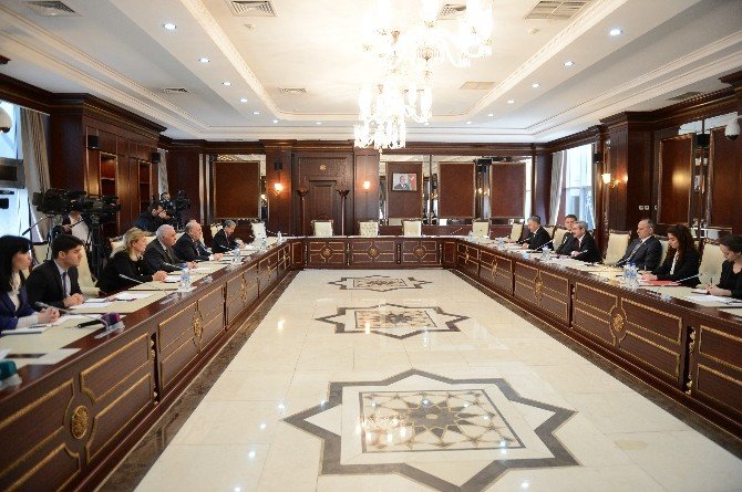 Necdet Ünüvar’dan Azerbaycan Milli Meclis Başkanı Asadov’a Başsağlığı Dilekleri