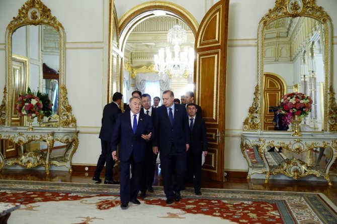 Cumhurbaşkanı Erdoğan, Nazarbayev ile görüştü