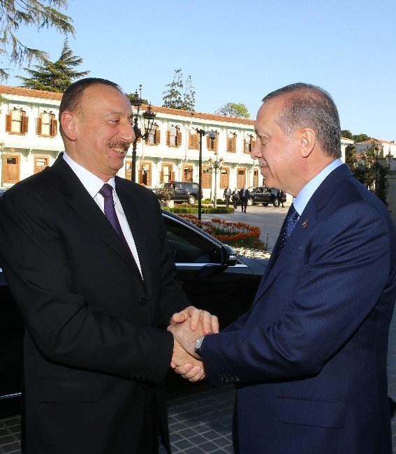 Cumhurbaşkanı Erdoğan Azerbaycan Cumhurbaşkanı Aliyev’le Görüştü