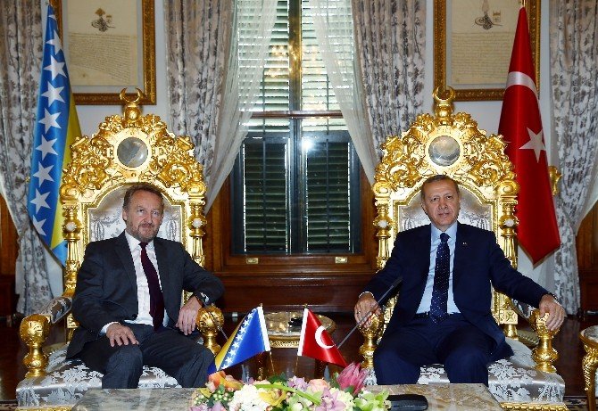 Cumhurbaşkanı Erdoğan, Bosna-hersek Devlet Başkanlığı Konseyi Başkanını Kabul Etti