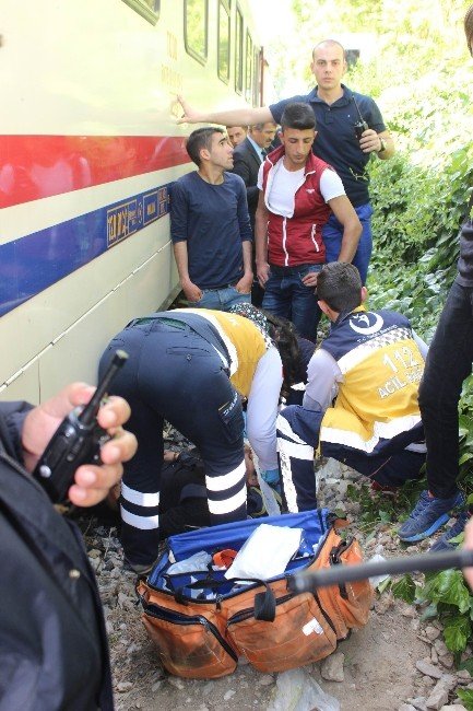 Manisa’da Tren Kazası: 1 Ağır Yaralı