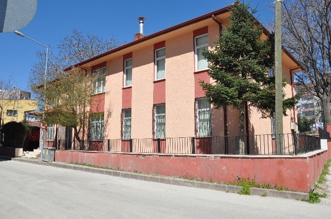 Bozüyük’te Bilecik Şeyh Edebali Üniversitesi Misafirhanesi Kütüphane Olacak