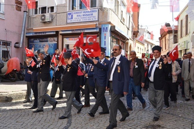 Atatürk’ün Ayvalık’a Gelişinin 82. Yıldönümü Törenlerle Kutlandı