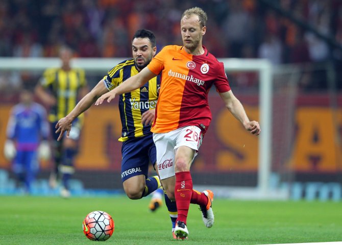 Galatasaray: 0 - Fenerbahçe: 0 (İlk yarı)