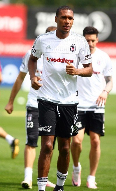Beşiktaş, Medıcana Sivasspor Maçı Hazırlıklarını Sürdürüyor