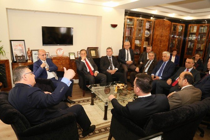 CHP Genel Başkan Yardımcılarından Kesimoğlu’na Ziyaret