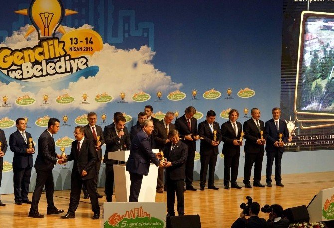 Gençlik Ve Belediye Konulu Proje Yarışmasında Nevşehir Belediyesi Ödül Aldı