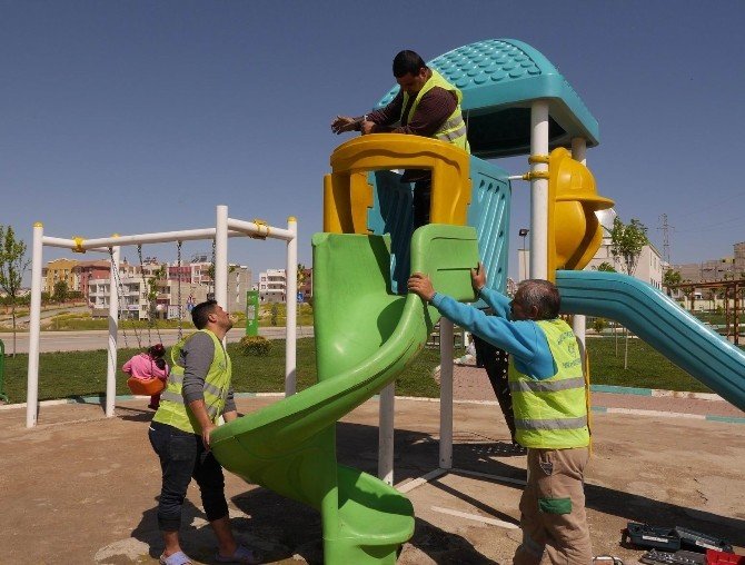 Haliliye’de Parklardaki Oyun Grupları Yenileniyor