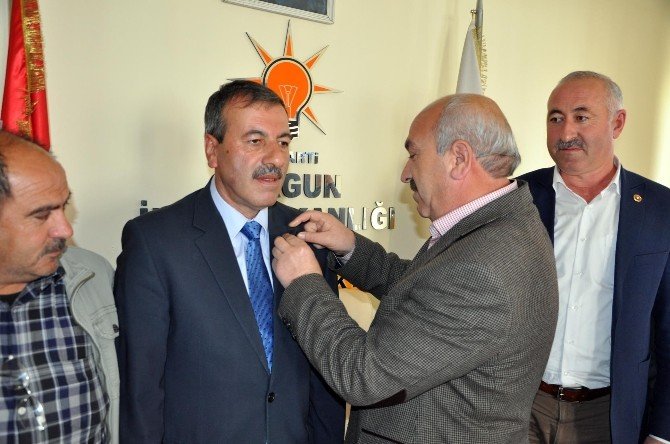 MHP’li Sorgun Ziraat Odası Başkanı Hacı Tuzlacık AK Partiye Geçti