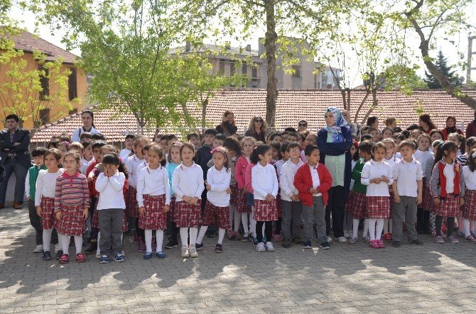 Bilecik Kozabirlik İlkokulu’nda Kutlu Doğum Haftası Kutlandı