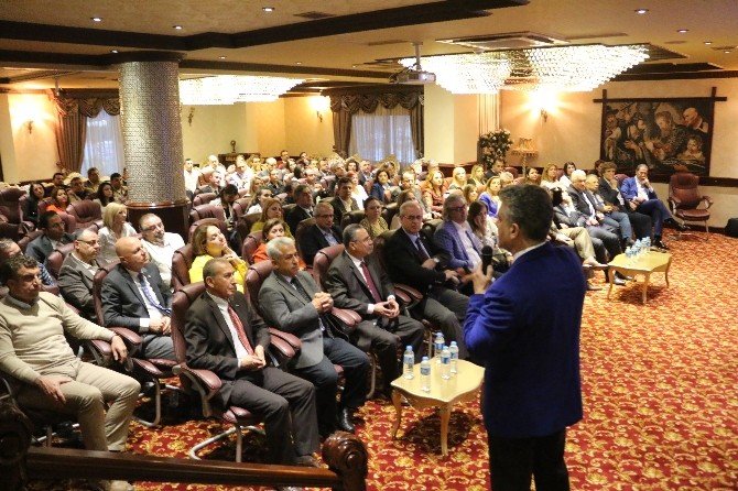 Kunter Kurt, İskenderun’da İkna Stratejilerini Anlattı