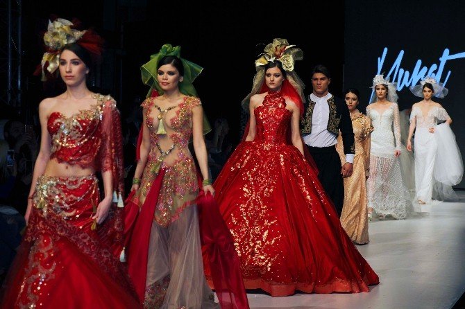 İzmir Fashion Week’ten Final