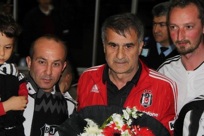 Lider Beşiktaş’a Sivas’ta Coşkulu Karşılama