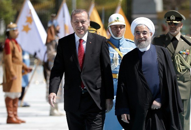 İran Cumhurbaşkanı Ruhani Cumhurbaşkanlığı Külliyesinde