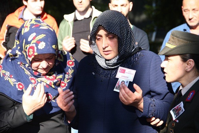 Şehit Er Mustafa Özel, Son Yolculuğuna Uğurlandı